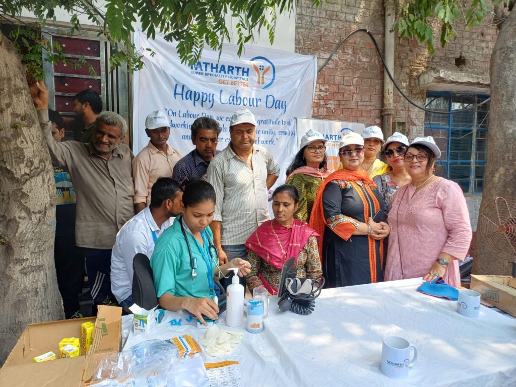 Haryana Women's Nature Club in collaboration with Yatharth Hospital organized a grand celebration of International Labor Day at Sector 31, HSIDC, Faridabad.