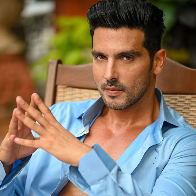 जायद खान ने ओडिशा में राष्ट्रीय बिजनेस मेला में प्रेरणादायी महिला एंटरप्रेन्योर से मुलाकात की