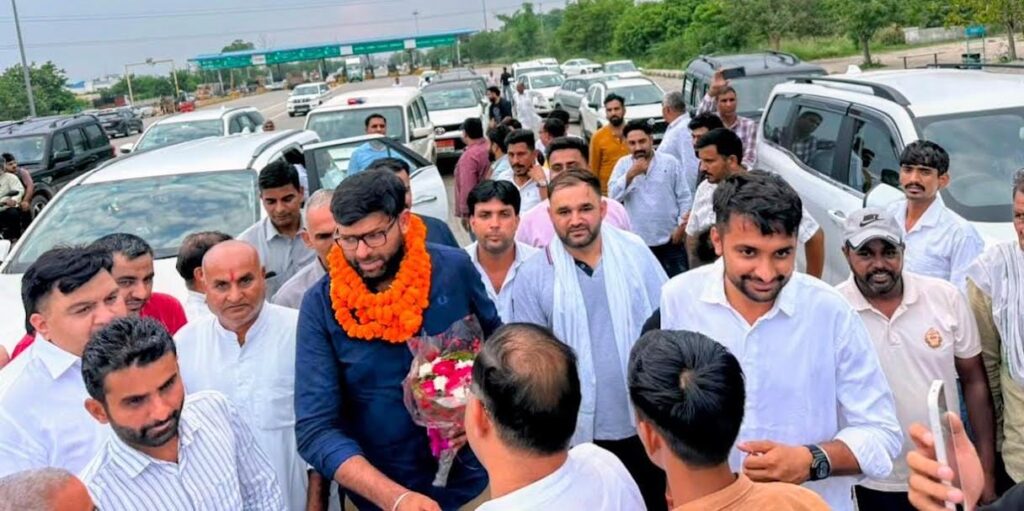 जंतर-मंतर पर पक्का धरना देंगे दिग्विजय चौटाला digvijay-chautala-delhi-jantar-mantar