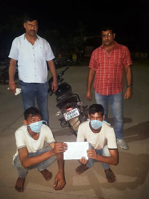 Crime Branch 56 arrested two accused for carrying out snatching and theft