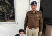 Crime Branch 85 team arrested Vikram, an accused who was absconding for two years in the case of snatching in Kotwali area
