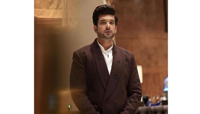 Karan Kundrra completes 14 years in the industry